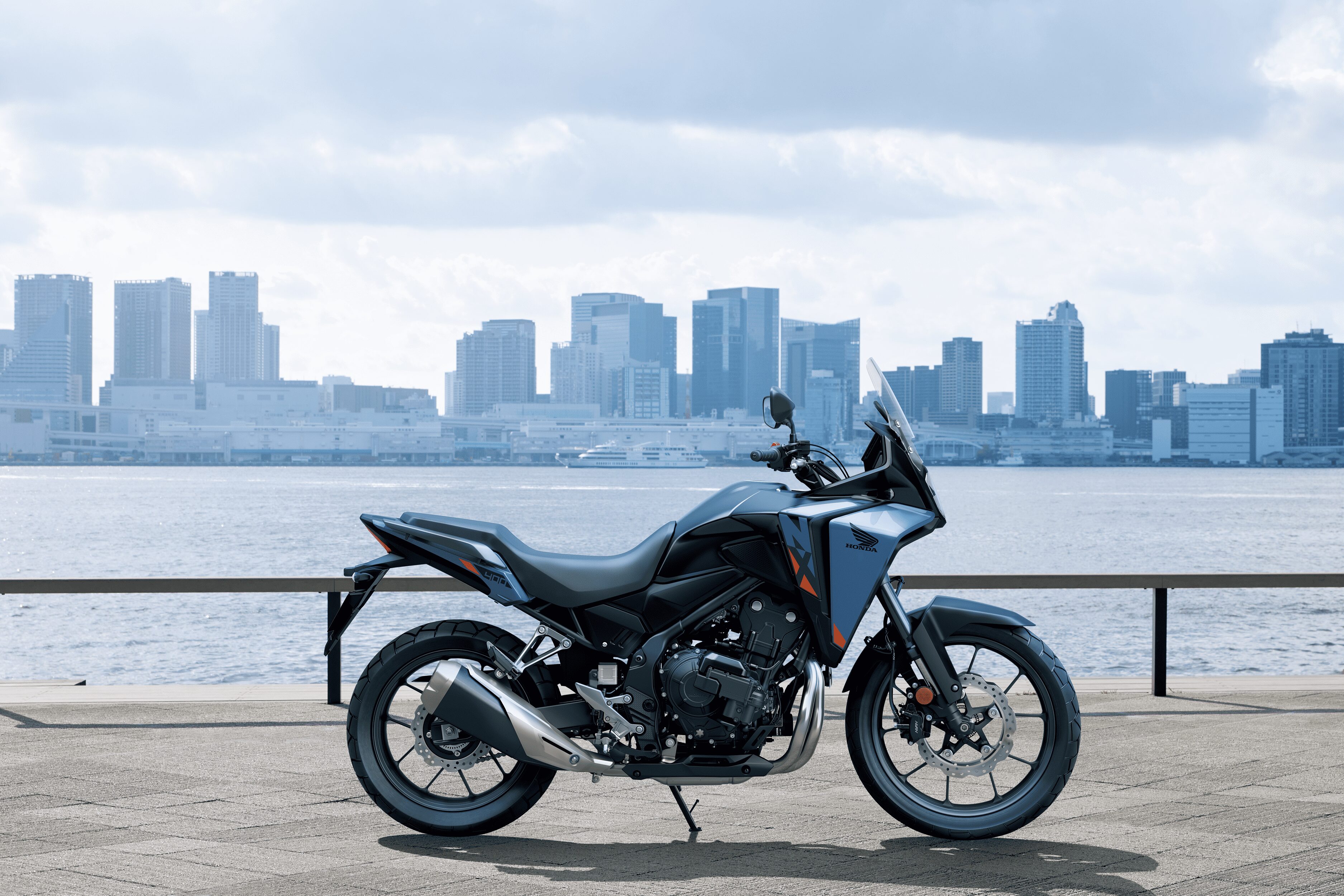 NX400』がツーリング性能限界突破!? 高速道路や長距離が楽なだけじゃ