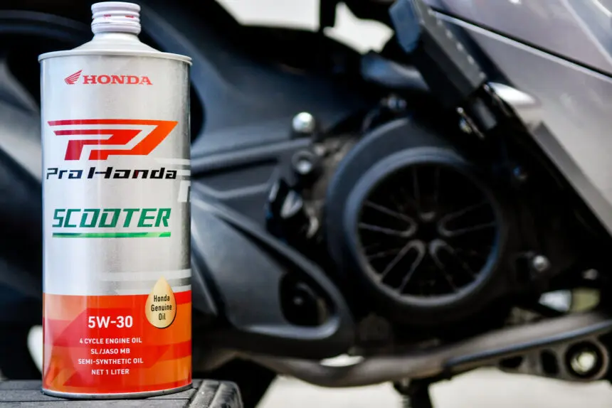 スクーターには“専用のエンジンオイル”があるのを知ってる？Honda純正
